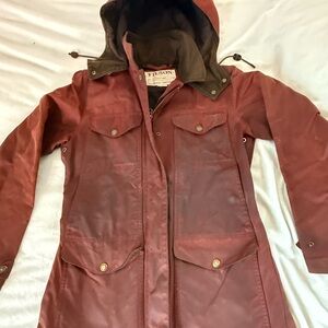 Filson Women's Burgundy Utility Jacket